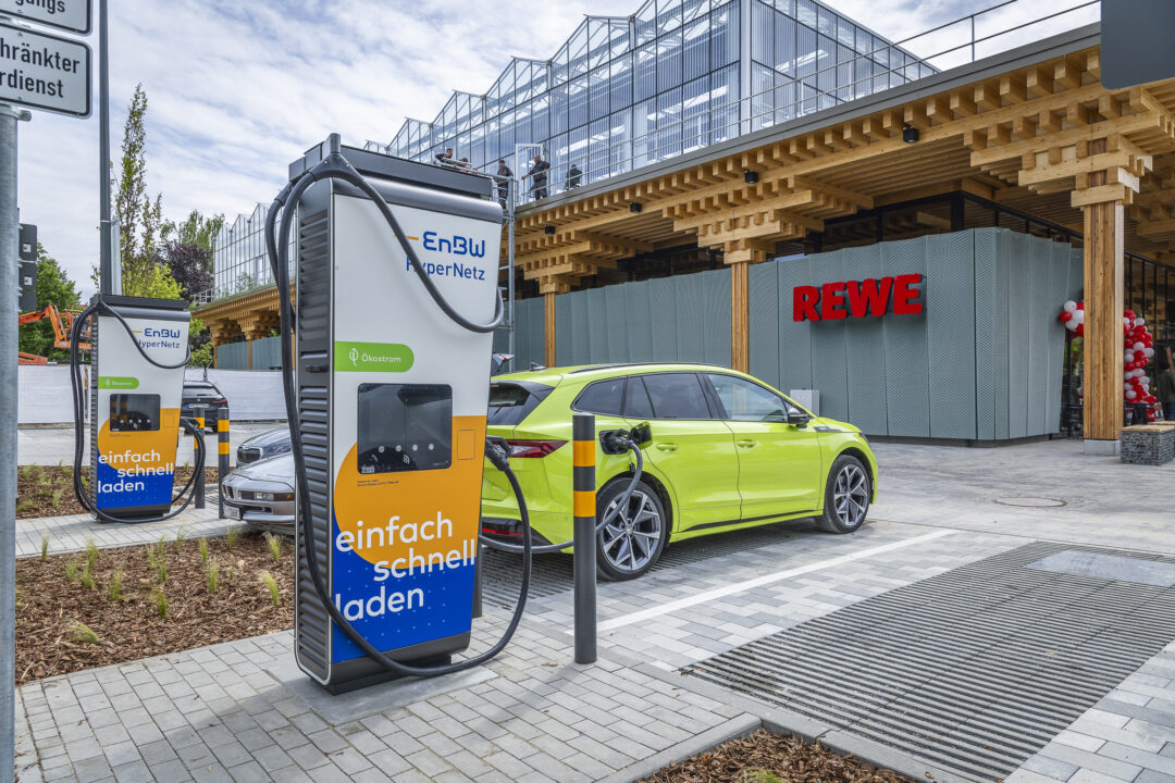 EnBW Schnelllader bei Rewe