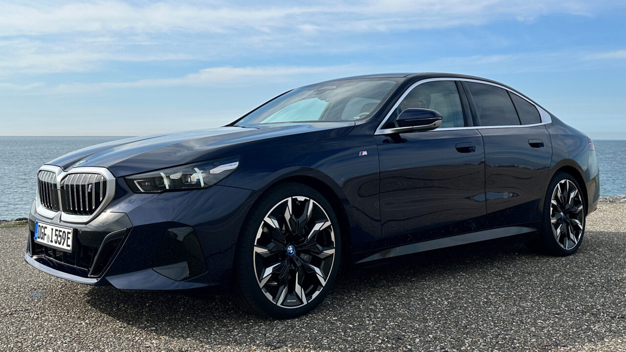 BMW i5