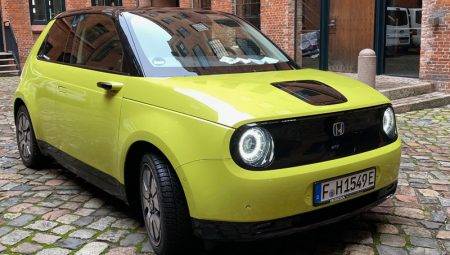 Honda E