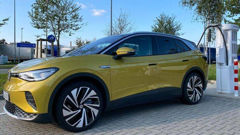 VW ID4 beim Laden Volkswagen